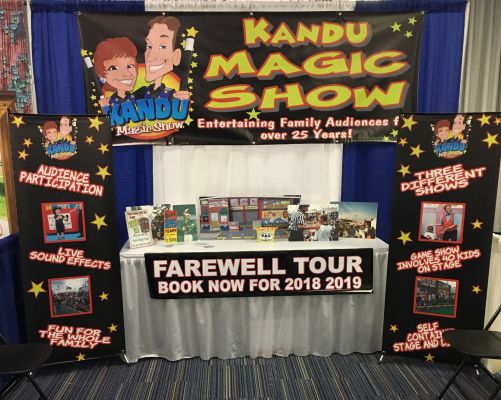 Last-Trade-Show-Booth